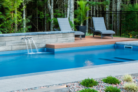 Lounge deck